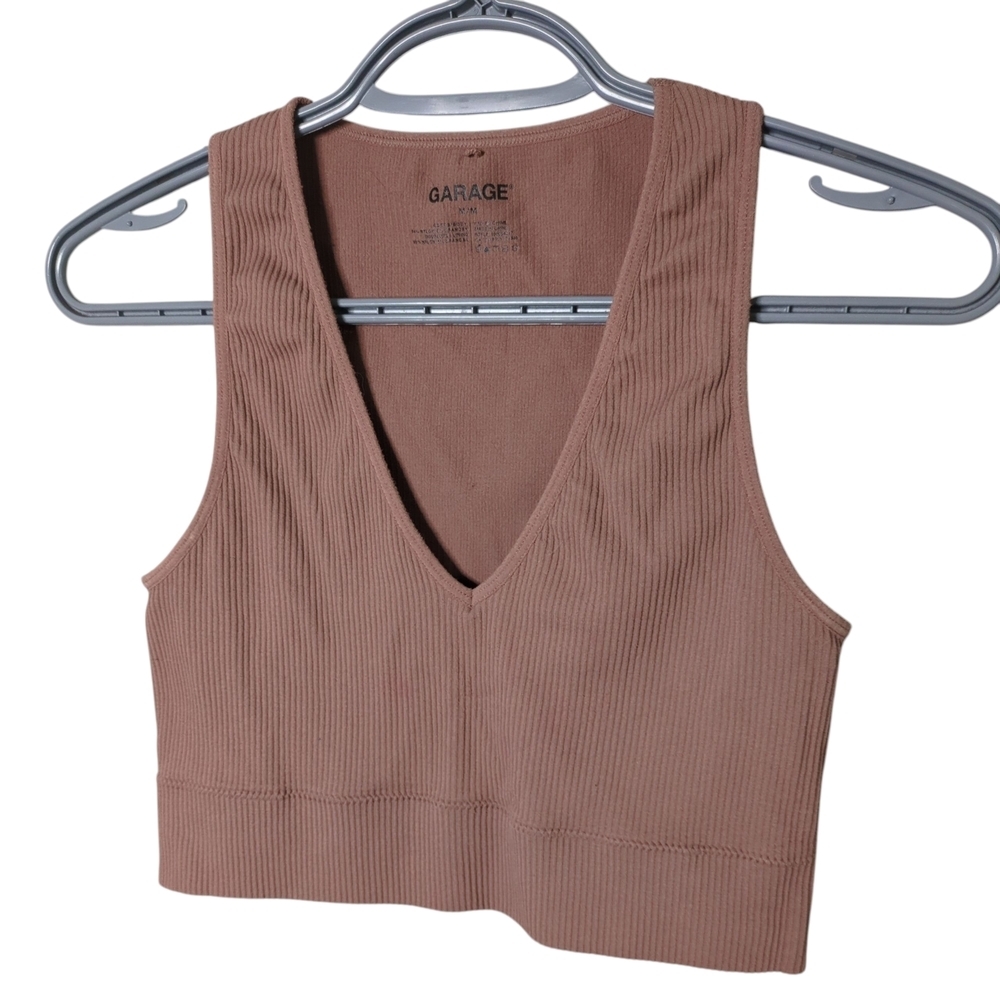 Garage Women's Brown Ribbed V‎ Neck Crop Top Size Medium